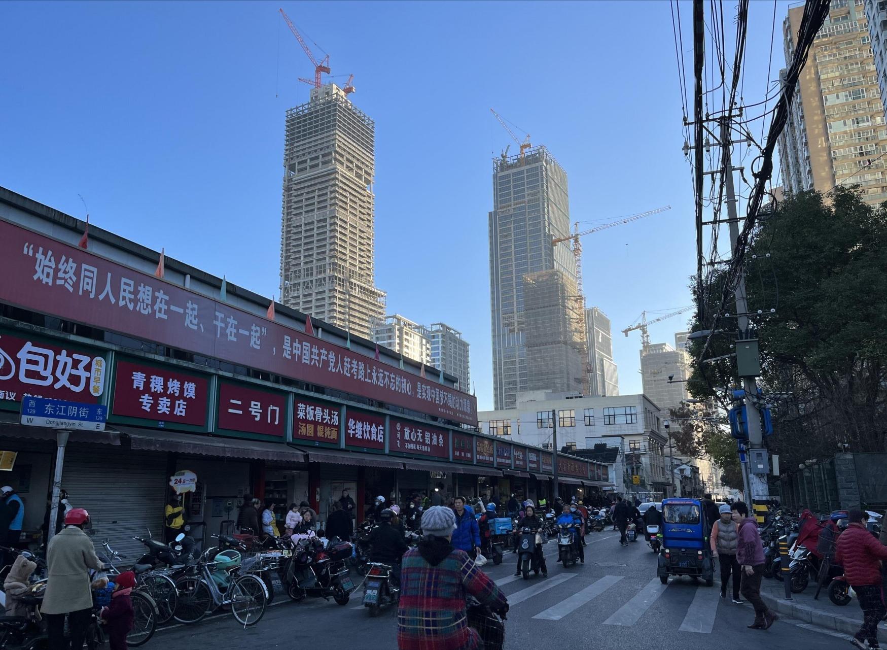 现代塔，探索新高度与新魅力的建筑之旅